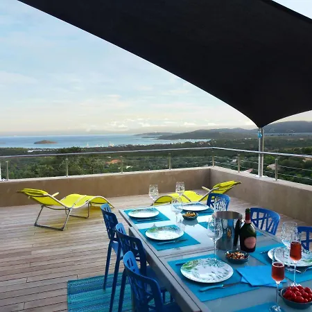 Superbe Maison Vue Mer A 180° Et Piscine Chauffee Dominant La Baie De San Ciprianu Zonza